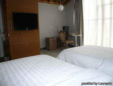 Super 8 By Wyndham Urumqi Mei Hao ภายนอก รูปภาพ